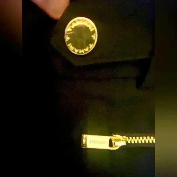 NWOT T-Tahari Black Trousers with Gold Zippers and Accents - Picture 4 of 10